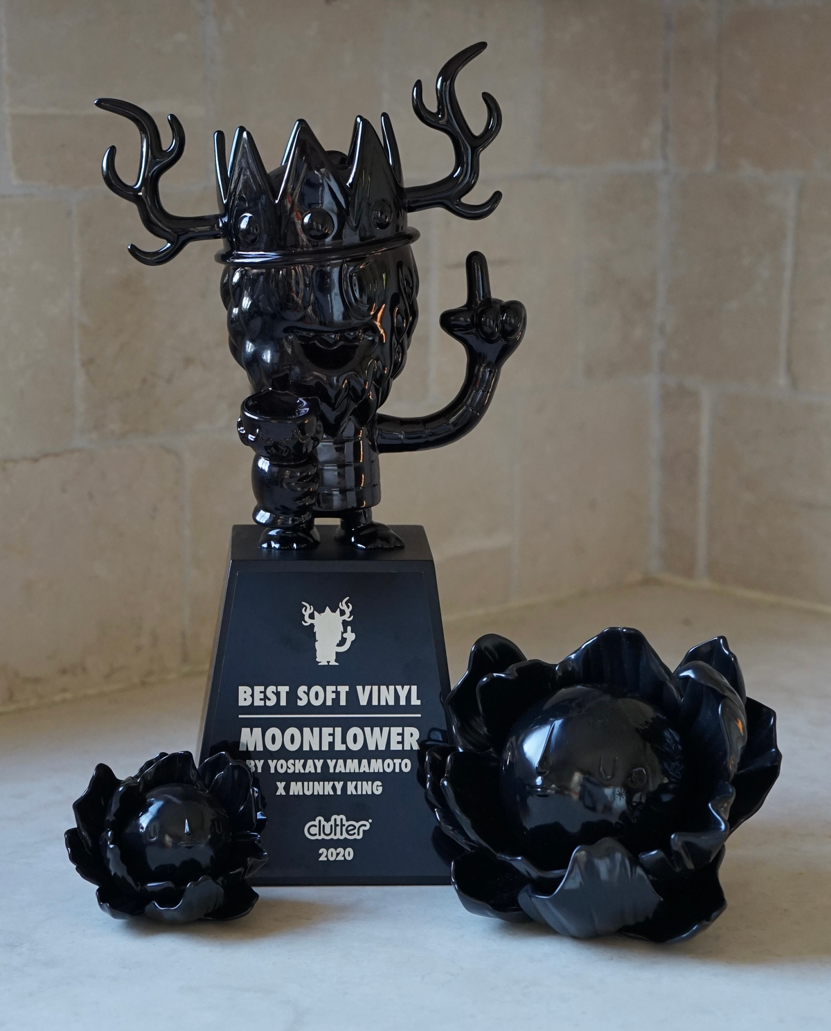 Moonflower - Onyx-Yoskay Yamamoto-Munky King